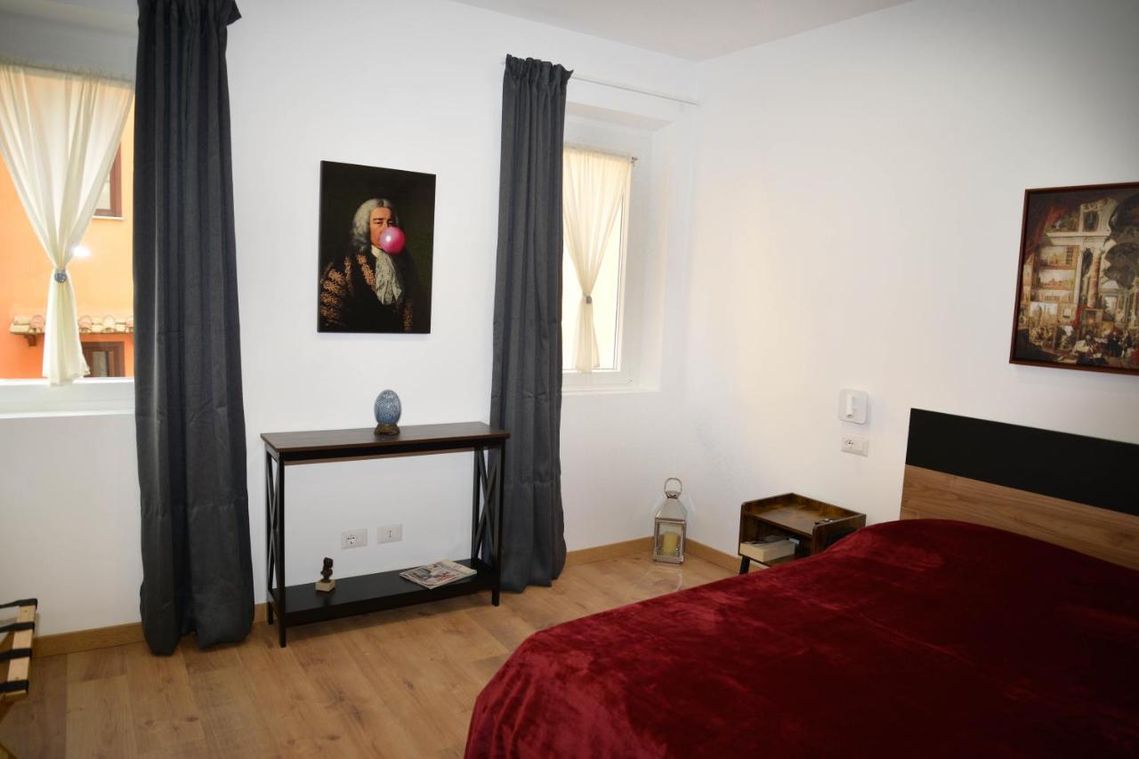 Fidia Palace Claudia'S Apartment Colosseo Ρώμη Εξωτερικό φωτογραφία