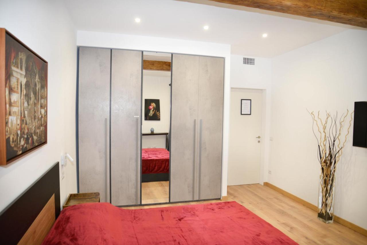Fidia Palace Claudia'S Apartment Colosseo Ρώμη Εξωτερικό φωτογραφία